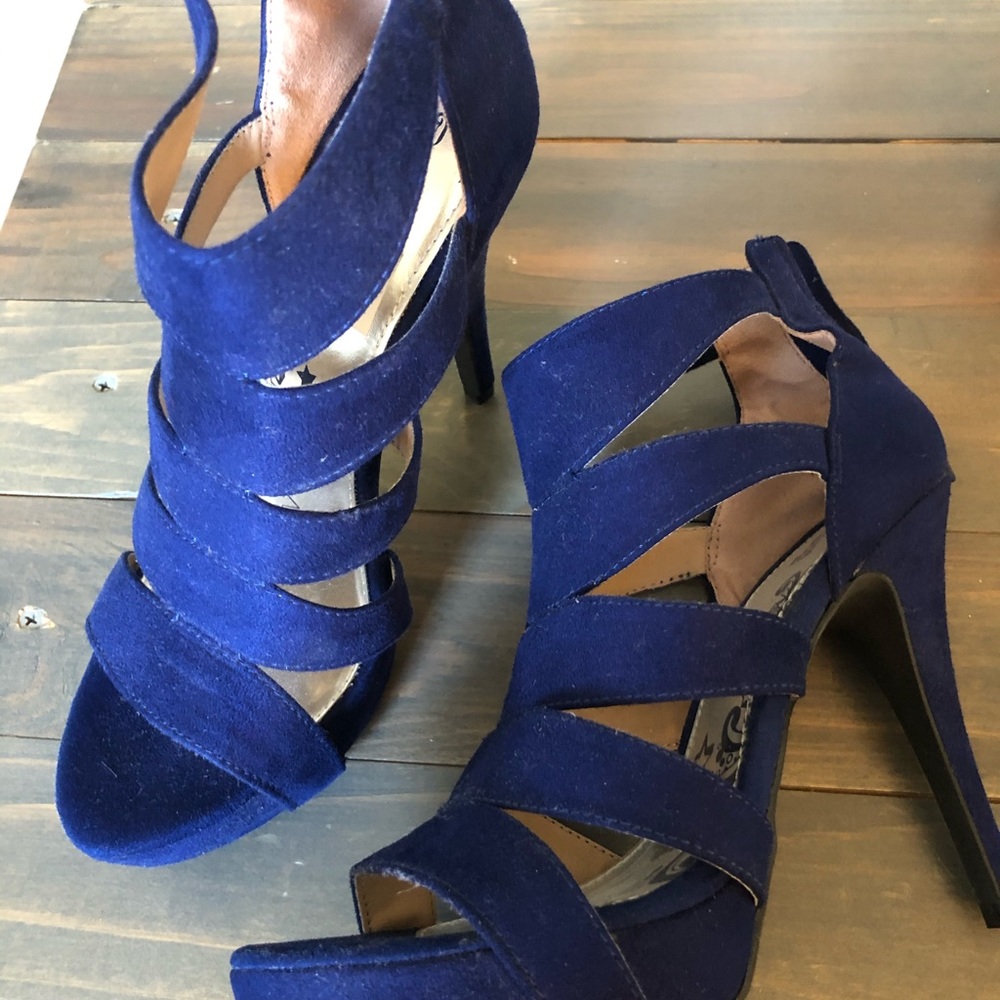 Blue Heels